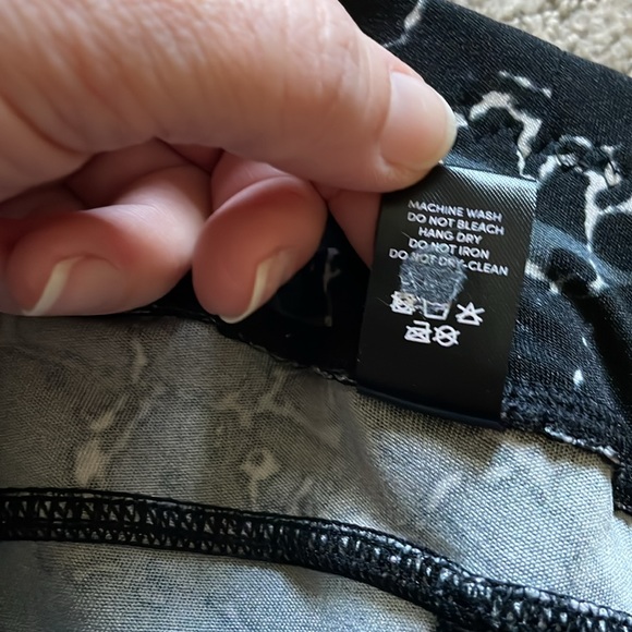 POP fit Athletic Shorts - Picture 12 of 13